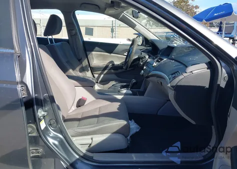 2012 Honda Accord 2.4 Lx из США, поврежденный, VIN 1HGCP2F30CA167884